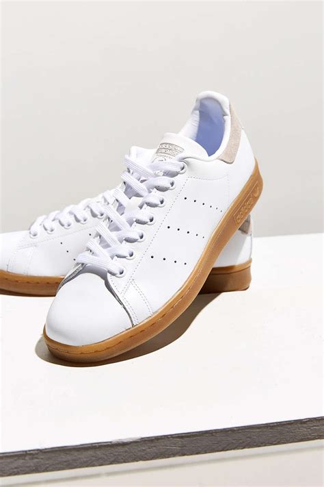 stan smith gum sole